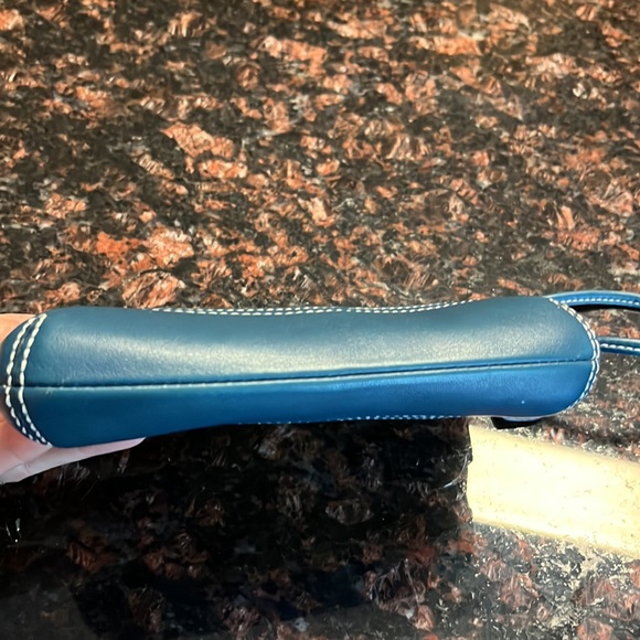 Coach wristlet - Picture 4 of 7